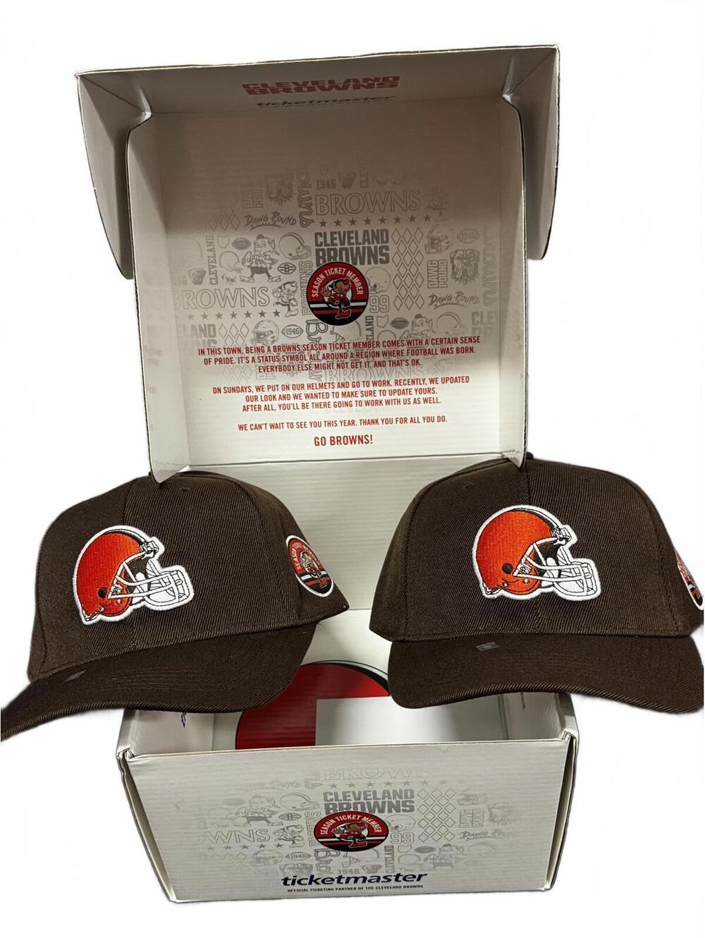 Cleveland Browns items/hats